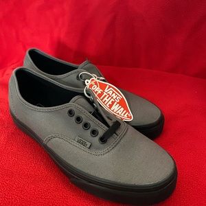 Vans Black Sole Authentic